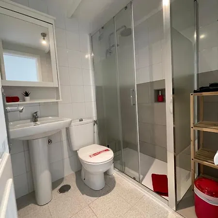 Апартаменты Gustamar 16 *